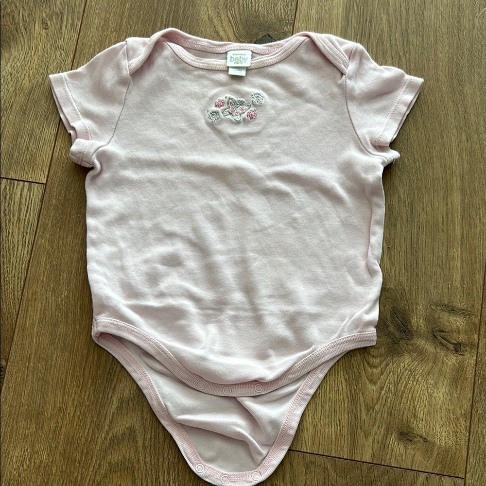 Nordstrom Baby organic  Pink Bodysuit Short Sleeve One Piece 6 Months